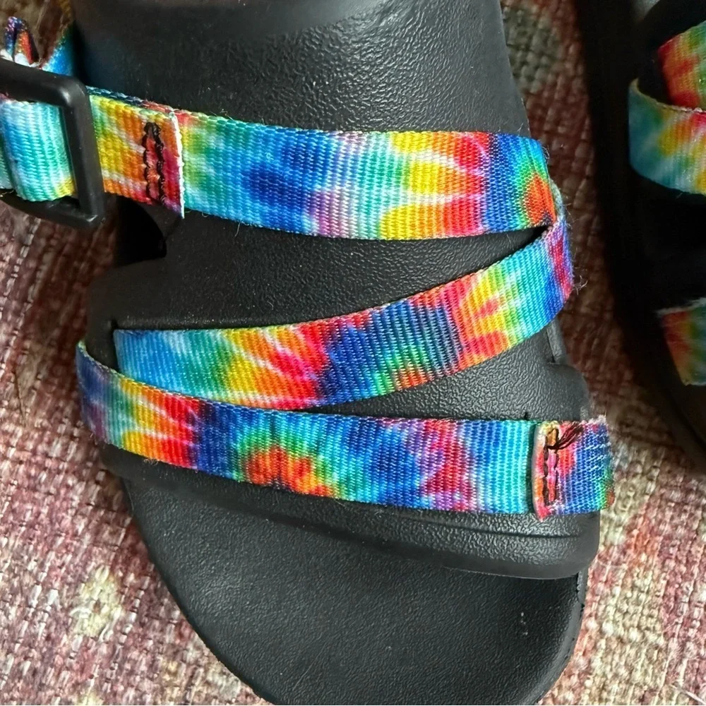 Chaco kids size 3 Rainbow Sandals